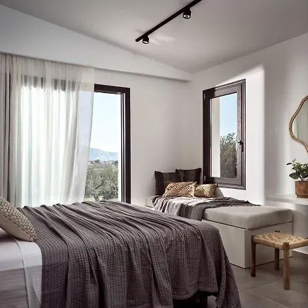 Estelle Villa, A Flamboyant Escape With Pool, By Thinkvilla Villa Romirion