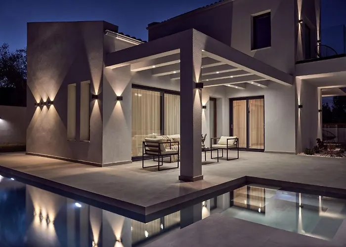 Villa Estelle Villa, A Flamboyant Escape With Pool, By Thinkvilla *