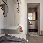 Estelle Villa, A Flamboyant Escape With Pool, By Thinkvilla * Romírion